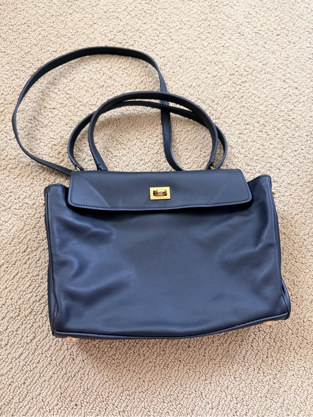 Classic Black Leather Top-Handle Shoulder Bag - Unbranded